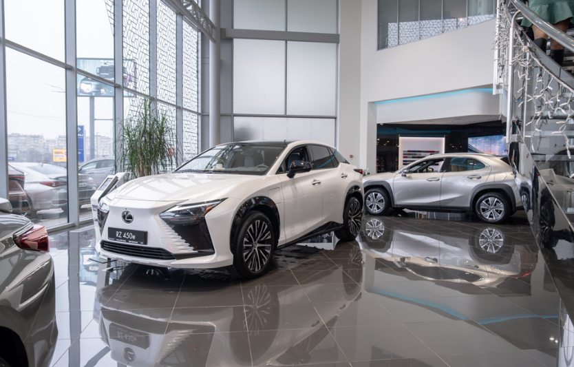 Офіційний дилер Lexus: гарантія якості та преміального сервісу