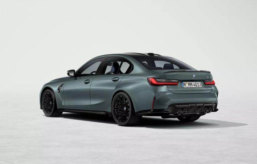 BMW M3 (2025): тест-драйв класичної потужності