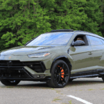 Lamborghini Urus — поєднання суперкара й SUV
