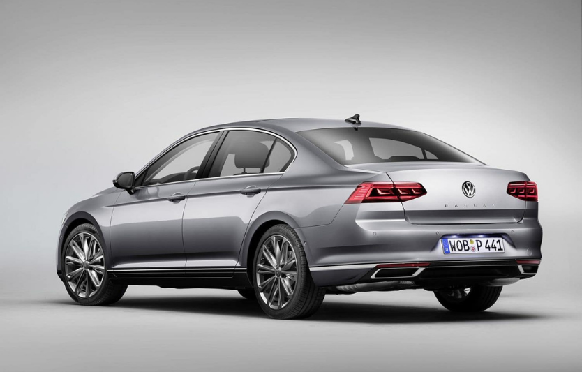 Volkswagen Passat B8: огляд моделі