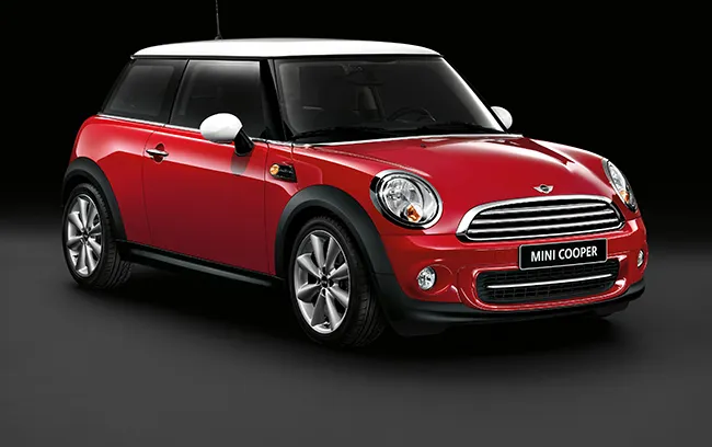 MINI Hatch: компакт із характером 🚗