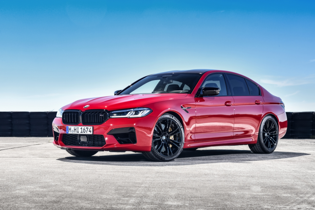 BMW M5 F90: характеристики та драйв 🏎️