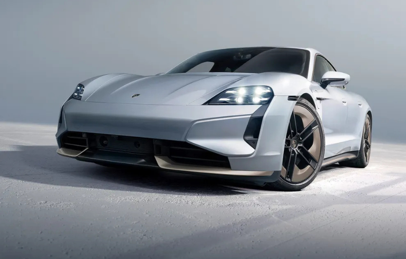⚡ Porsche Taycan: персоналізація електричного спорткара